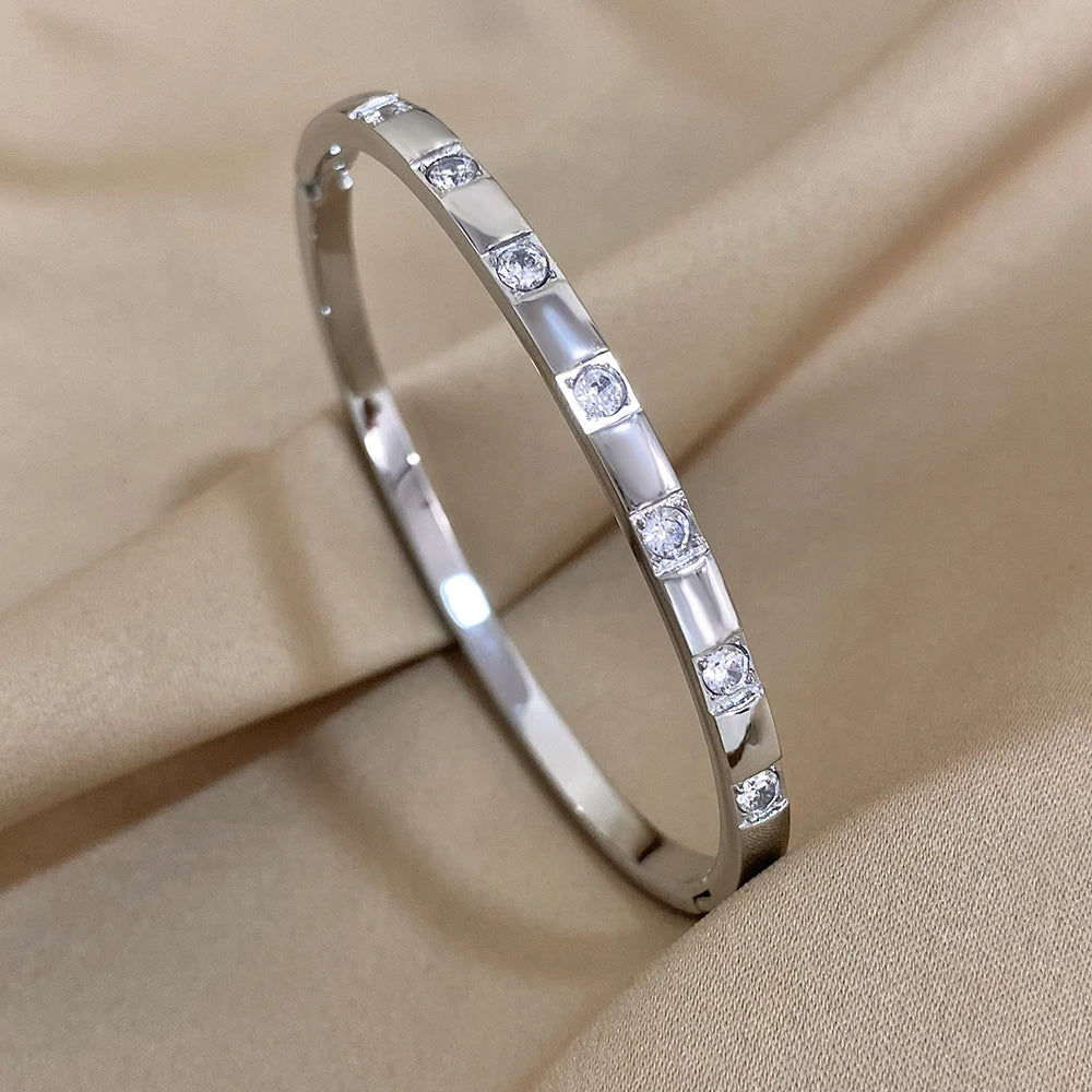Pulsera rígida cuadrada de acero inoxidable con circonitas para mujer, minimalista y resistente al agua