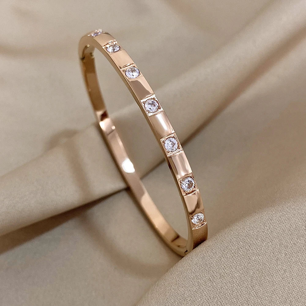 Pulsera rígida cuadrada de acero inoxidable con circonitas para mujer, minimalista y resistente al agua